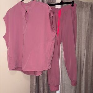 Figs Mauve Sleeveless Top and Jogger Set